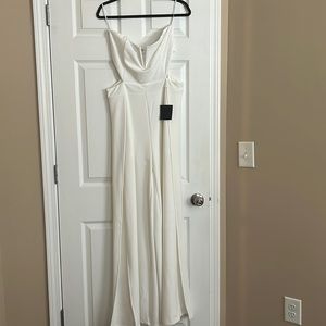 Lulus White Jumpsuit with Side Cut Outs and Leg Slit — NWT